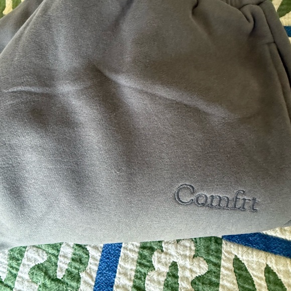 Comfrt Sweatpants - Picture 2 of 3